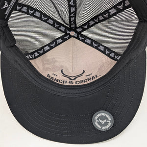 Gorra Ranch & Corral Palenque Negra Trucker Plana
