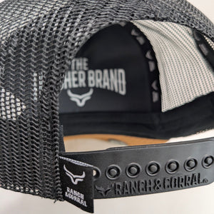 Gorra Trucker Ranch & Corral Payaso Rojo Caballo Verde Mostaza