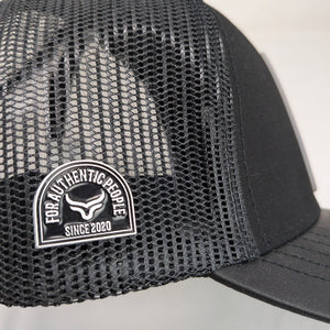 Gorra Ranch & Corral Rooster Victory Negra Trucker Semicurva Snapback