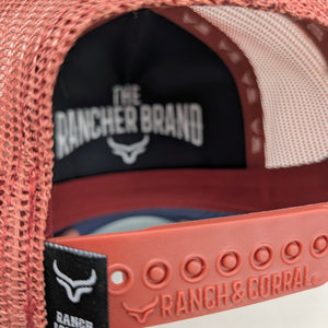 Gorra Ranch & Corral Red Angus Rojo Azul Trucker Semicurva Snapback