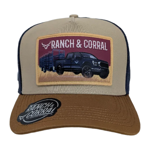 Gorra Ranch & Corral Pick Up Beige Café Trucker Semicurva Snapback
