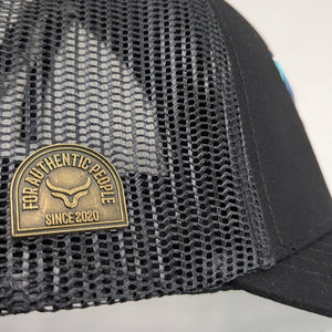 Gorra Ranch & Corral Logo Tribal Negro Trucker Semicurva Snapback