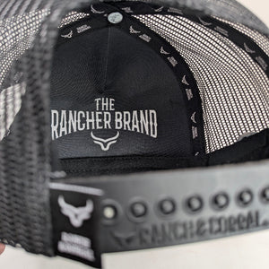 Gorra Ranch & Corral Logo Tribal Negro Trucker Semicurva Snapback