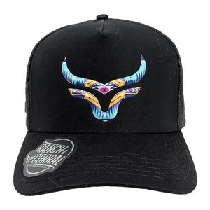 Gorra Ranch & Corral Logo Tribal Negro Trucker Semicurva Snapback