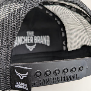 Gorra Ranch & Corral Braford Negra Gris Trucker Semicurva Snapback