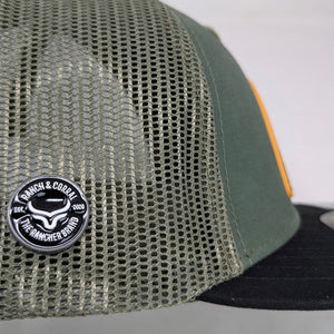 Gorra Yellowstone Protect Family Verde Oliva Negro Trucker Semicurva Snapback