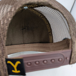 Gorra Yellowstone Wild And Free Verde Petróleo Café Trucker Semicurva Snapback