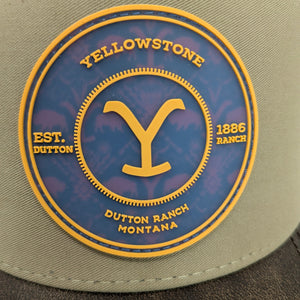 Gorra Yellowstone Parche Circular Arena Café Envejecido Trucker Semicurva Snapback