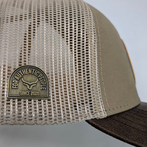 Gorra Yellowstone Parche Circular Arena Café Envejecido Trucker Semicurva Snapback