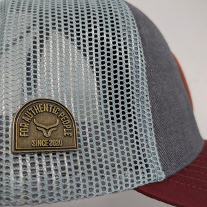 Gorra Ranch & Corral Country Growers Gris Rojo Vino Trucker Semicurva Snapback