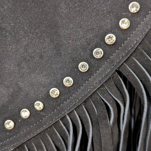 Chal Western de Mujer en Piel Carnaza Negro con Cuello y Flecos